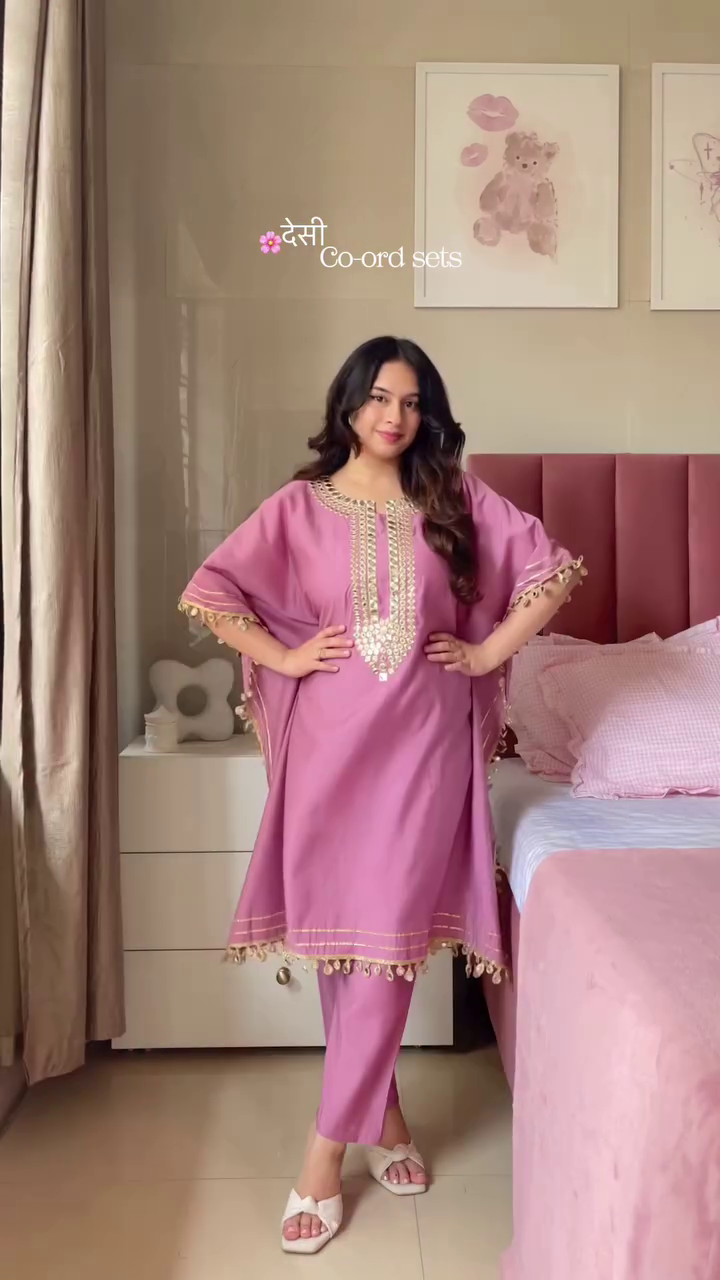 Lavender Embroidered Farshi Set – Soft Royal Elegance