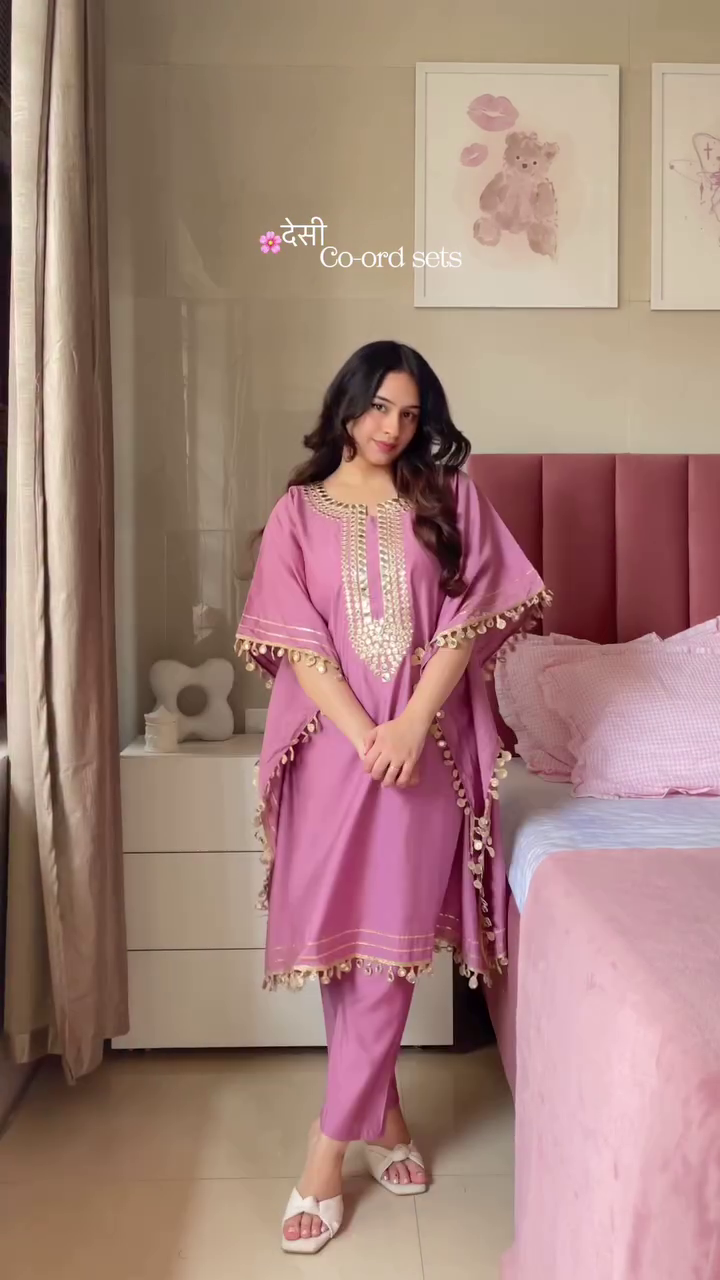 Lavender Embroidered Farshi Set – Soft Royal Elegance