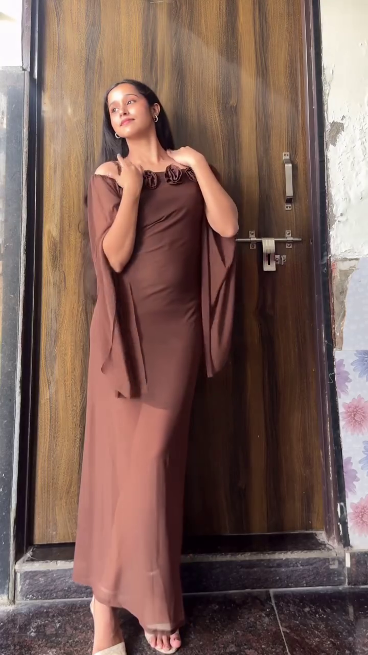 Elegant Red Off-Shoulder Mermaid Maxi Dress