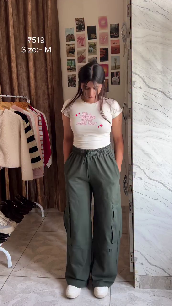 White Graphic Fitted Crop TSHIRT (Women)