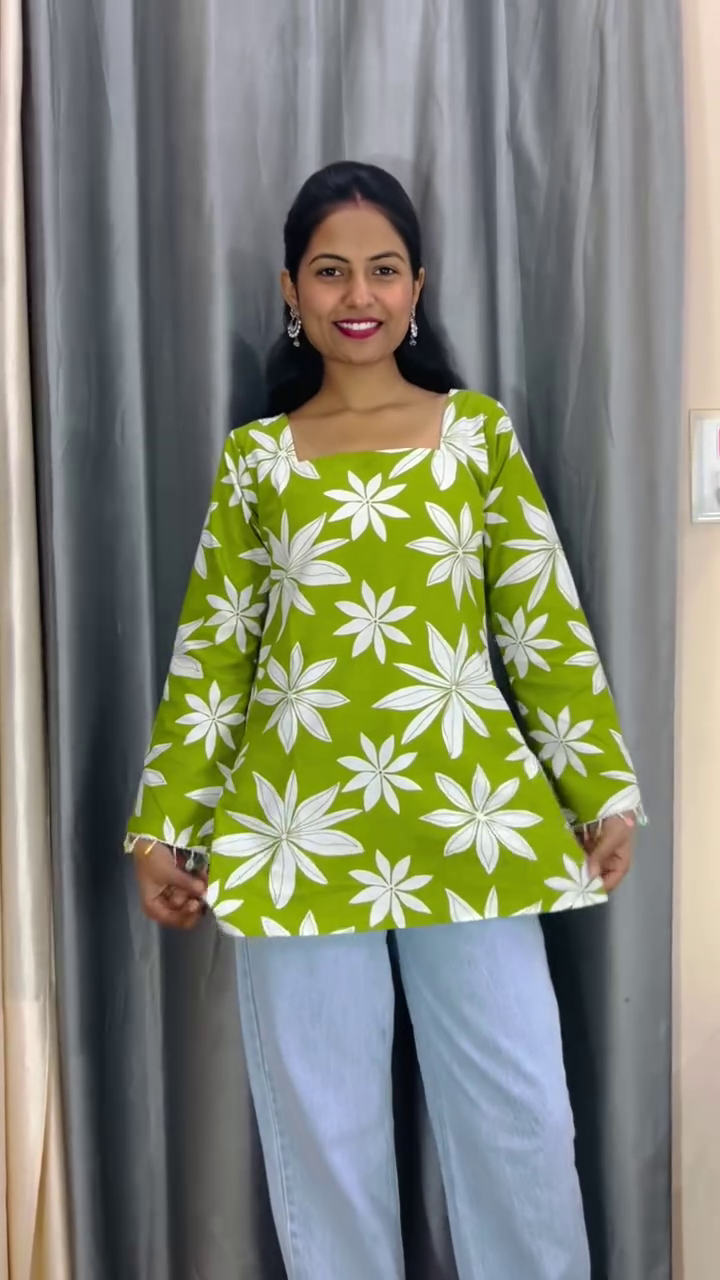 Beige Floral Printed Straight Kurti