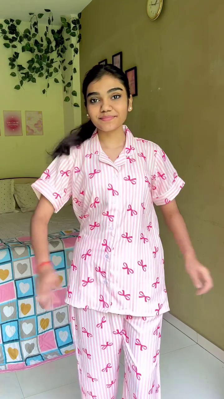 Cute Ribbon Print Night Suit