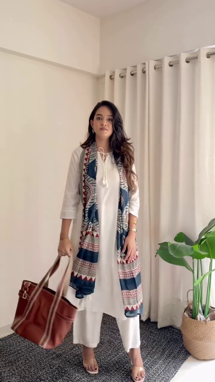 Black Minimal Kurta Look