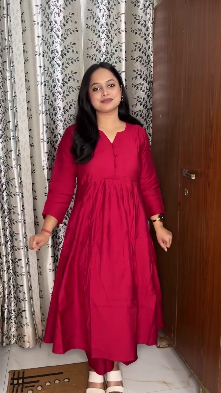 Red Simple Anarkali