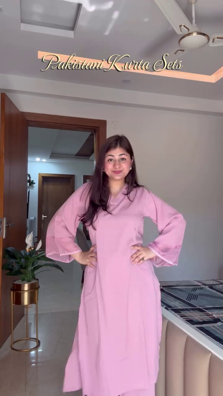 Soft Pink Pakistani Kurta Set