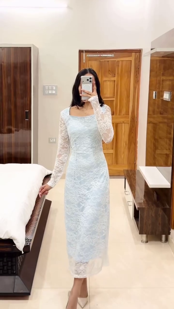 Black Lace Full-Length Dress