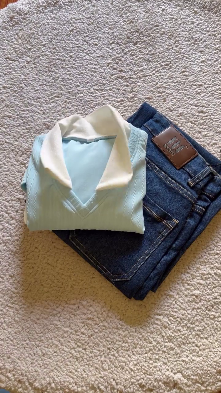 Casual Graphic Tee & Beige Pants