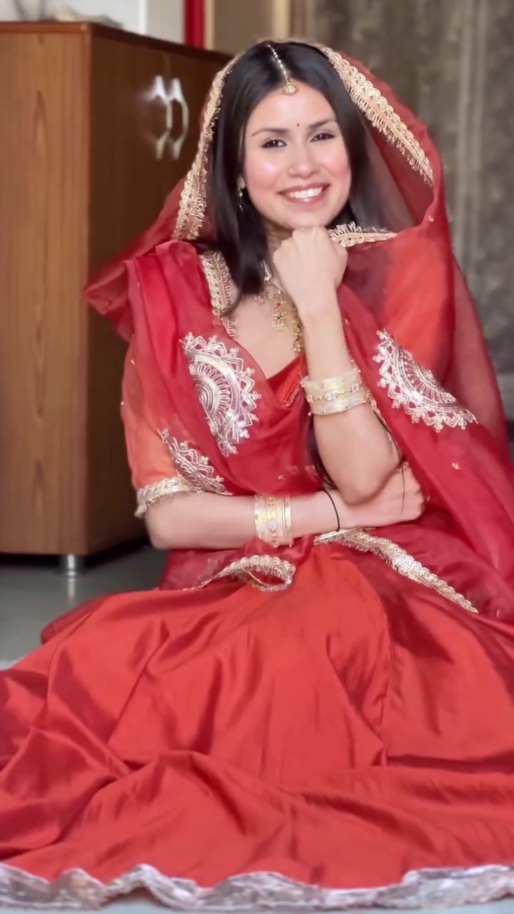 Bridal Red Traditional Look