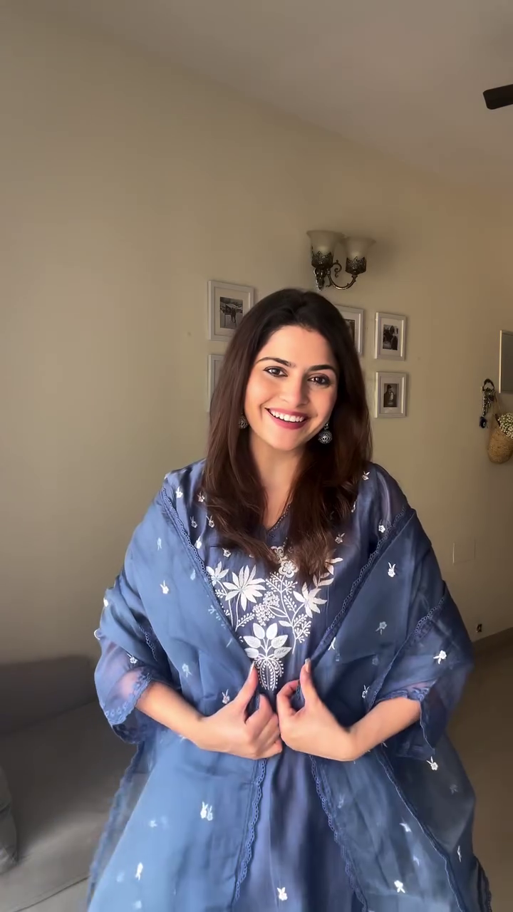 Blue Embroidered Ethnic Kurta