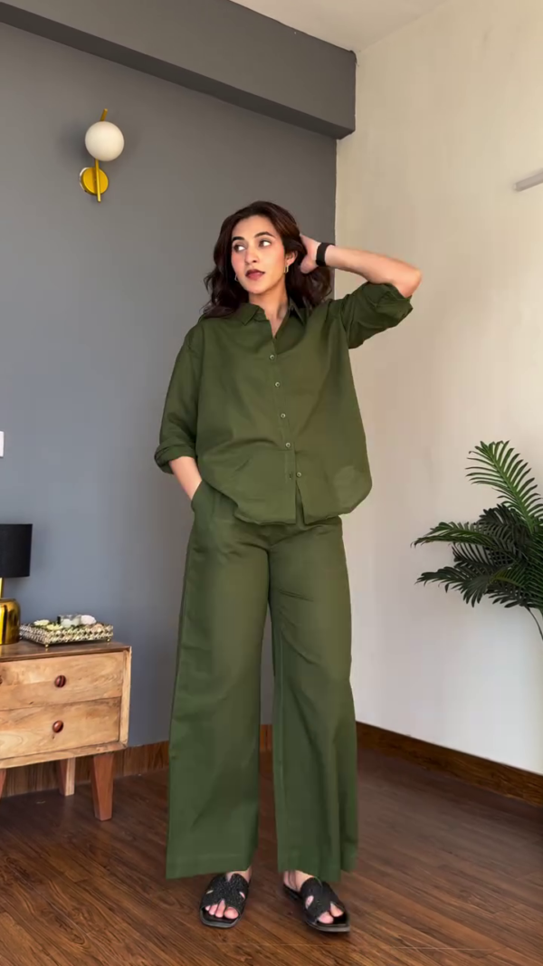 Elegant Purple Co-Ord Set – Button-Down Shirt with Wide-Leg Trousers