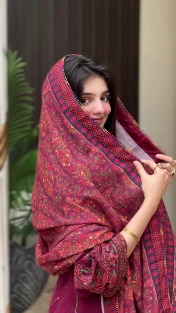 Embellished Anarkali Kurta Set – A Perfect Blend of Elegance and Tradition