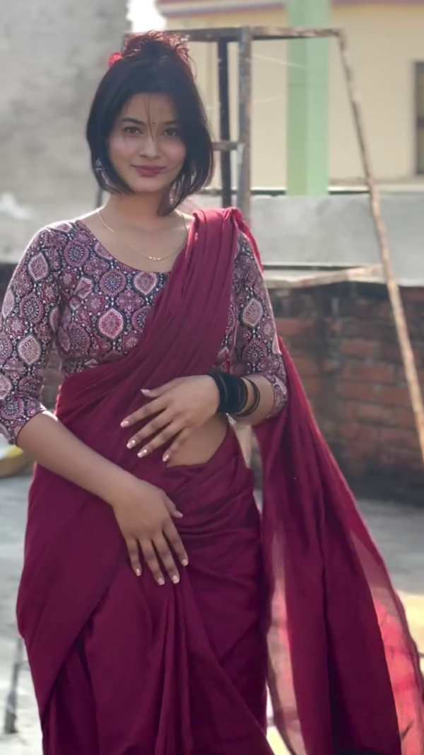 Dark Pink Mangalagiri Plain Cotton Saree – A Beautiful Blend of Tradition and Comfort