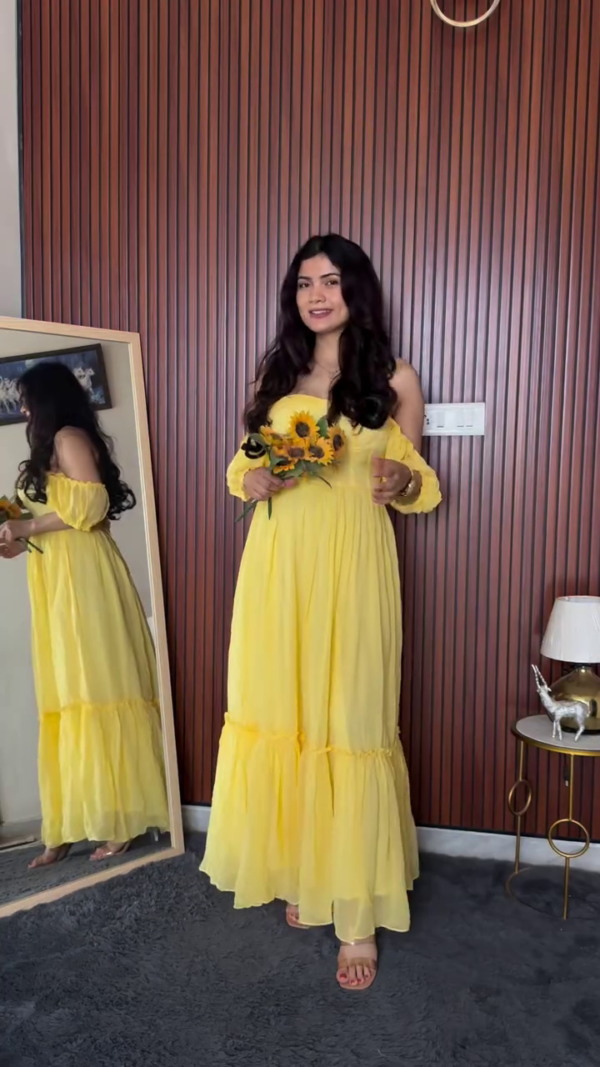 🌼 Sunshine Yellow Off-Shoulder Tiered Maxi Dress