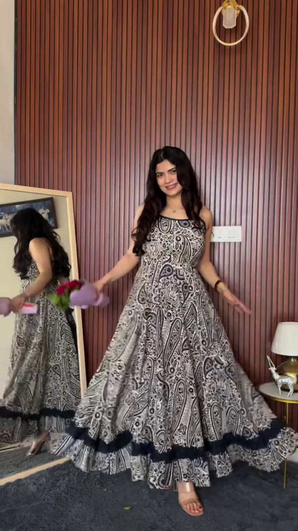 🌼 Sunshine Yellow Off-Shoulder Tiered Maxi Dress