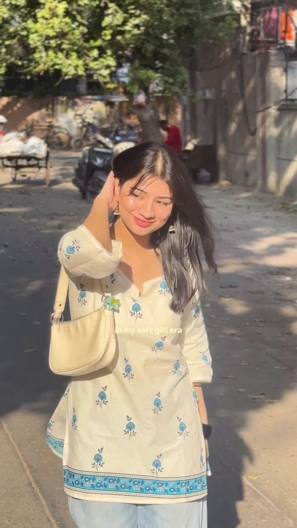 🌿 Ivory Blue Floral Printed Kurta Set (Soft Girl Aesthetic)