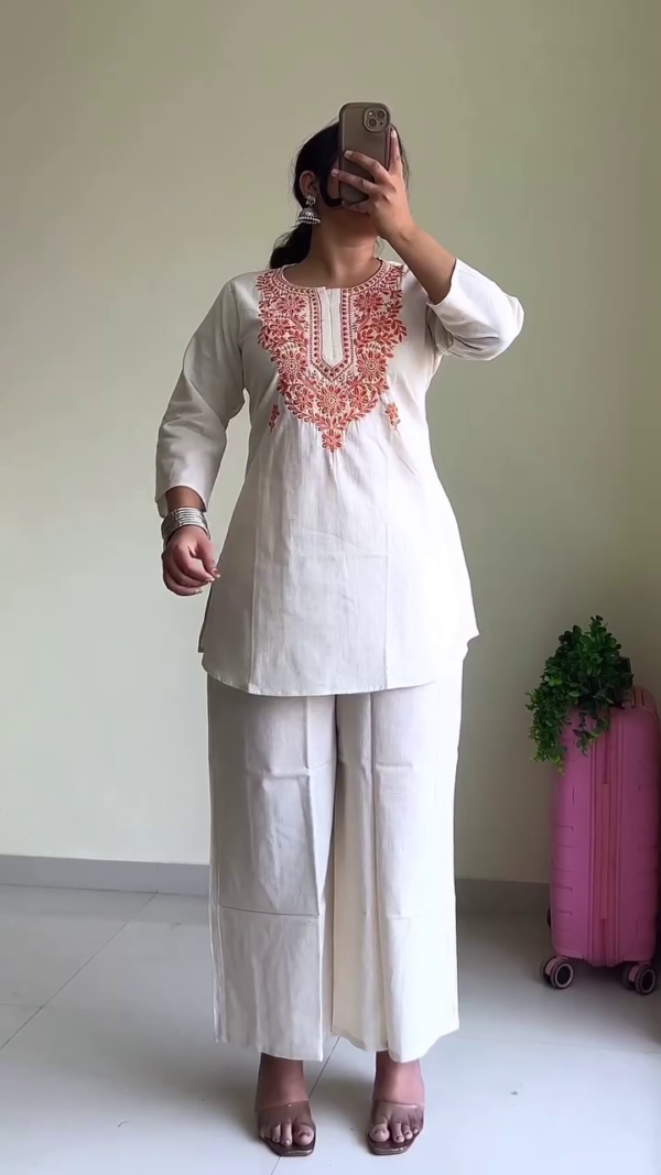 💙 Royal Blue Embroidered Straight Kurta Set