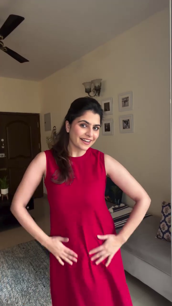 Red Sleeveless Midi Dress