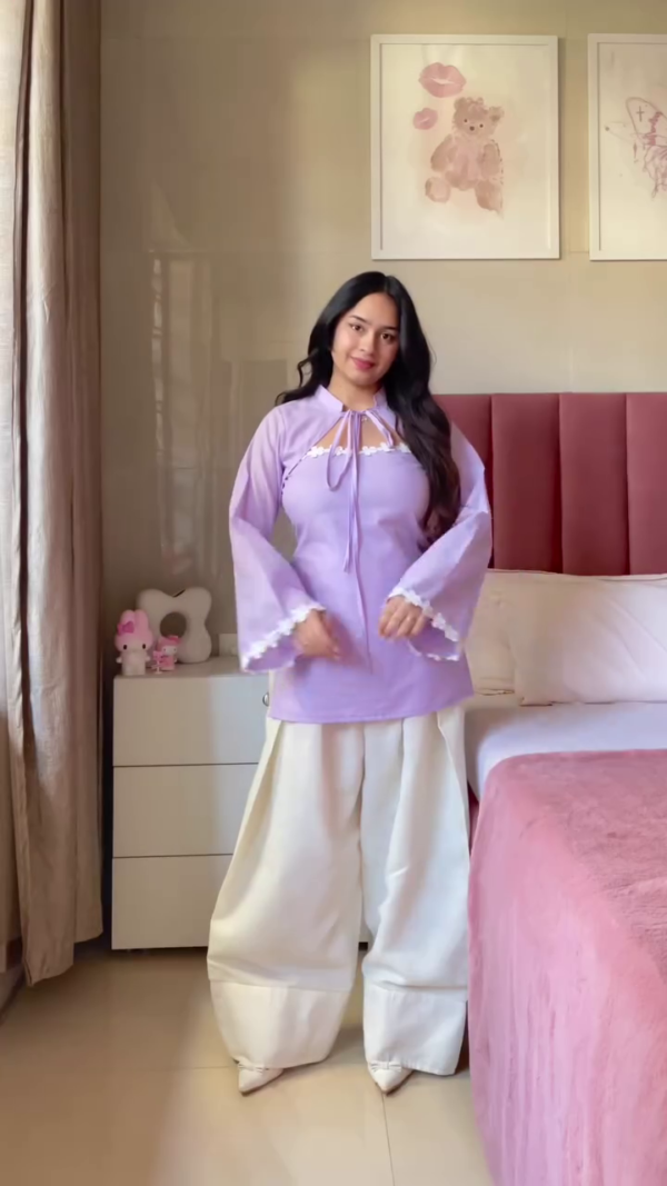 Floral Printed Bell Sleeve Top