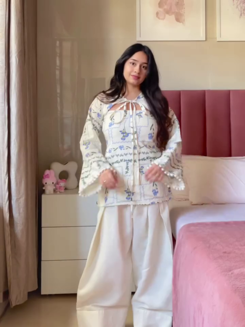 Floral Printed Bell Sleeve Top