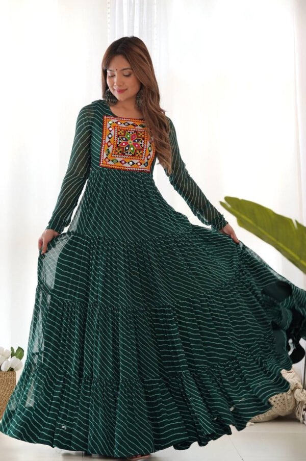 Green Laheriya Print Traditional Gown