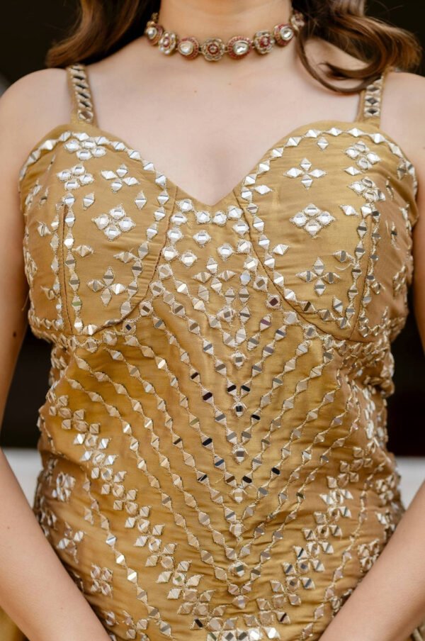 Royal Banarasi Lehenga – Timeless Elegance for Your Grand Celebrations