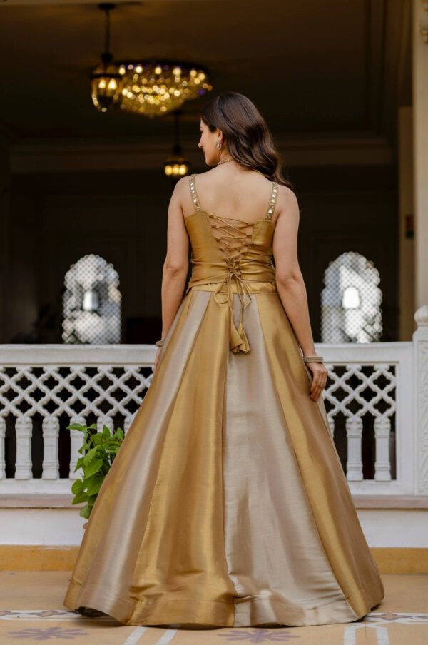 Royal Banarasi Lehenga – Timeless Elegance for Your Grand Celebrations