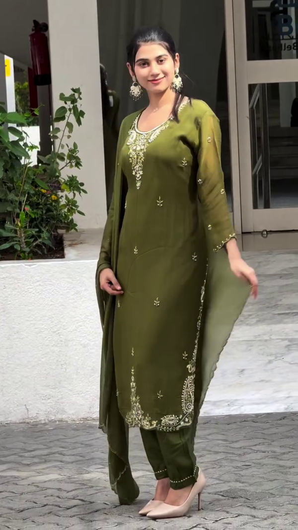 Women's Olive Green Kurta Set with Dupatta Ethnic Wear Outfit