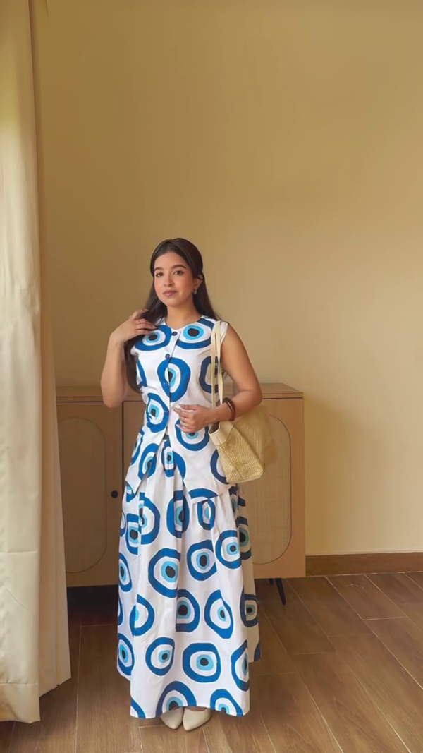 Blue Abstract Printed Sleeveless Maxi Dress