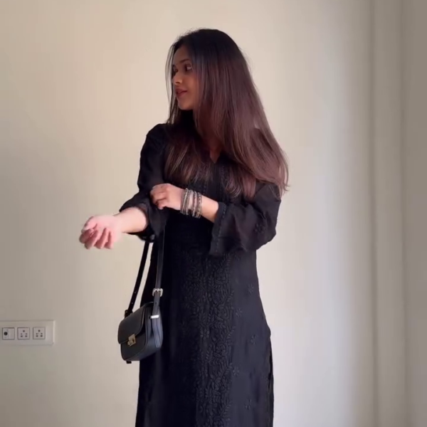 Black Embroidered Straight Kurta